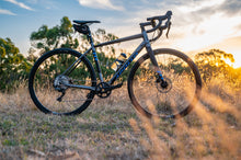 Load image into Gallery viewer, Apollo Scout 21X Gravel Bike